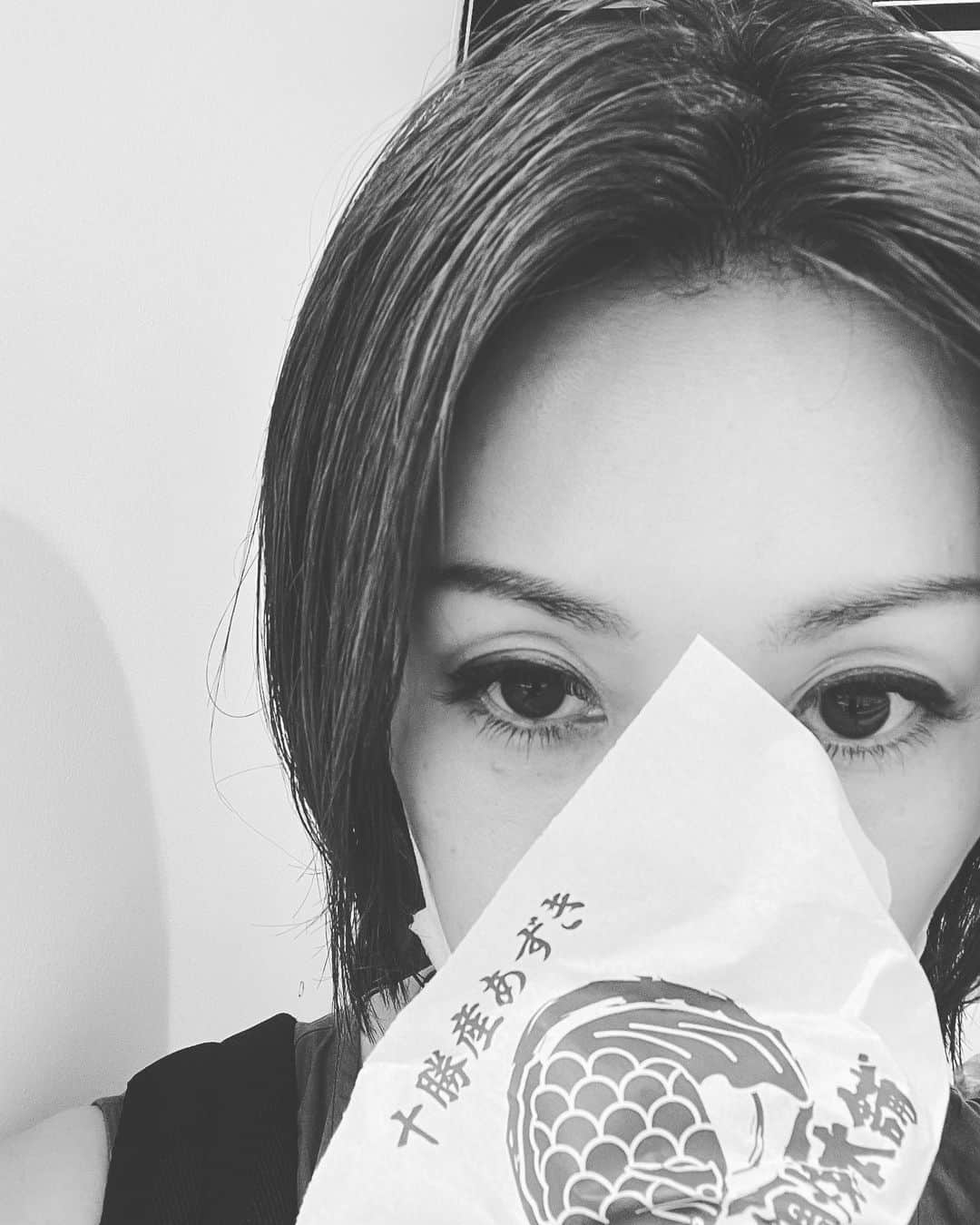 酒井法子さんのインスタグラム写真 (酒井法子Instagram)「「僕は、君の為にこそ死ににいく」 お稽古もいよいよラストスパートとなって参りました。 月組さんのお稽古、今日は終了