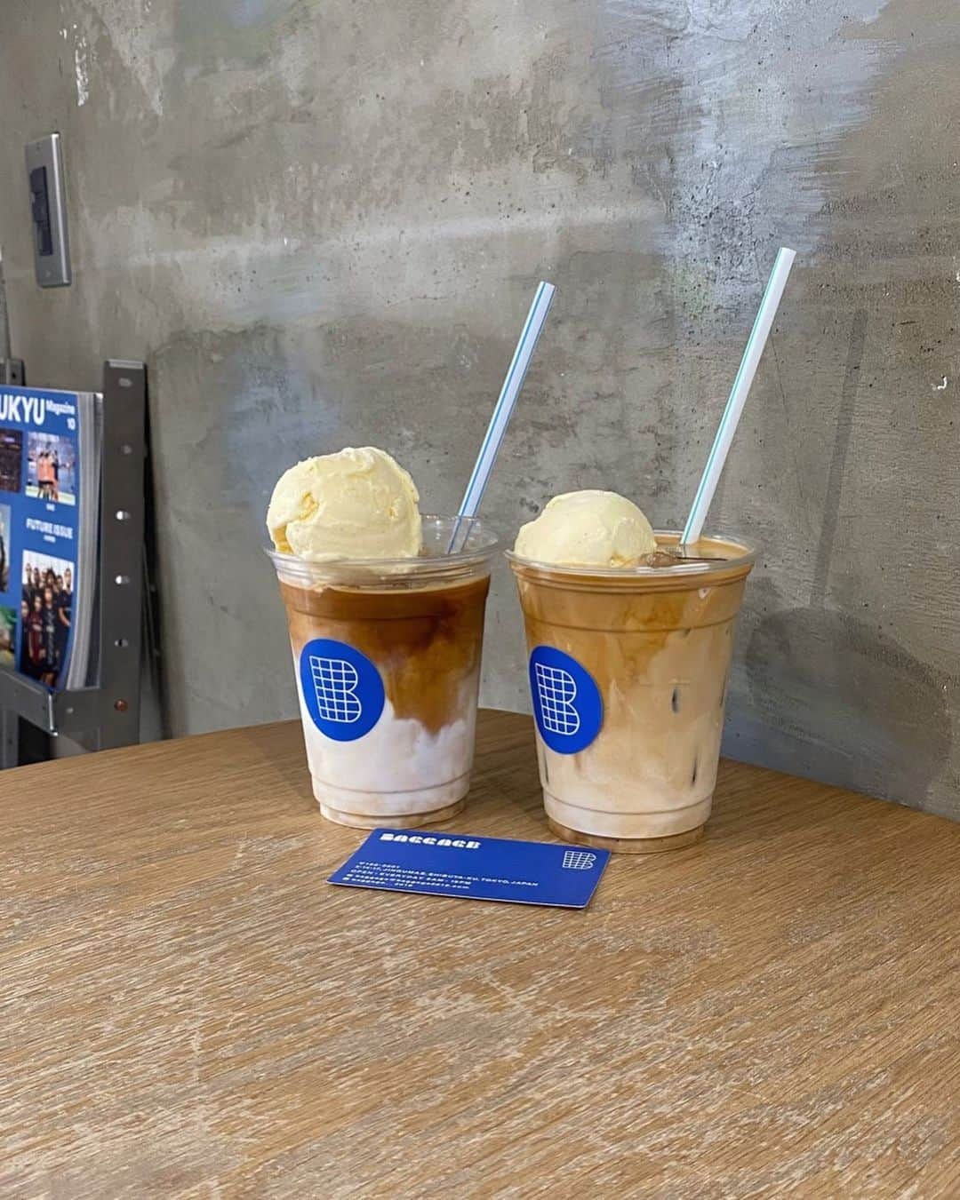 高岡志帆のインスタグラム：「Coffee float🍨  . . #渋谷カフェ #明治神宮 #明治神宮前カフェ #baggage #coffee #渋谷グルメ #cafe #baggagecafemarket #カフェ巡り#無機質カフェ #カフェ」