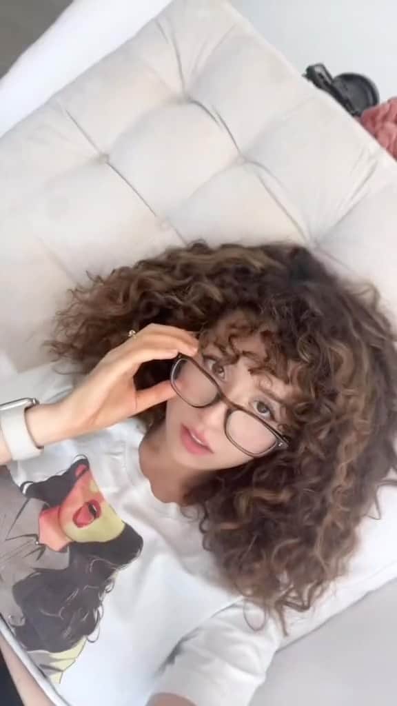 Pokimaneのインスタグラム：「🤓」