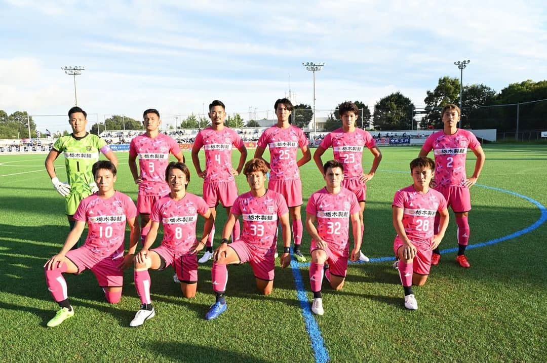 内田錬平のインスタグラム：「2022/8/28 KSL後期第5節 vs ジョイフル本田つくばFC 2-0 WIN🔥  7連勝！ 突き進むのみ‼️  #栃木シティ #KSL #浩平さんHBD🎂 #arrowme」