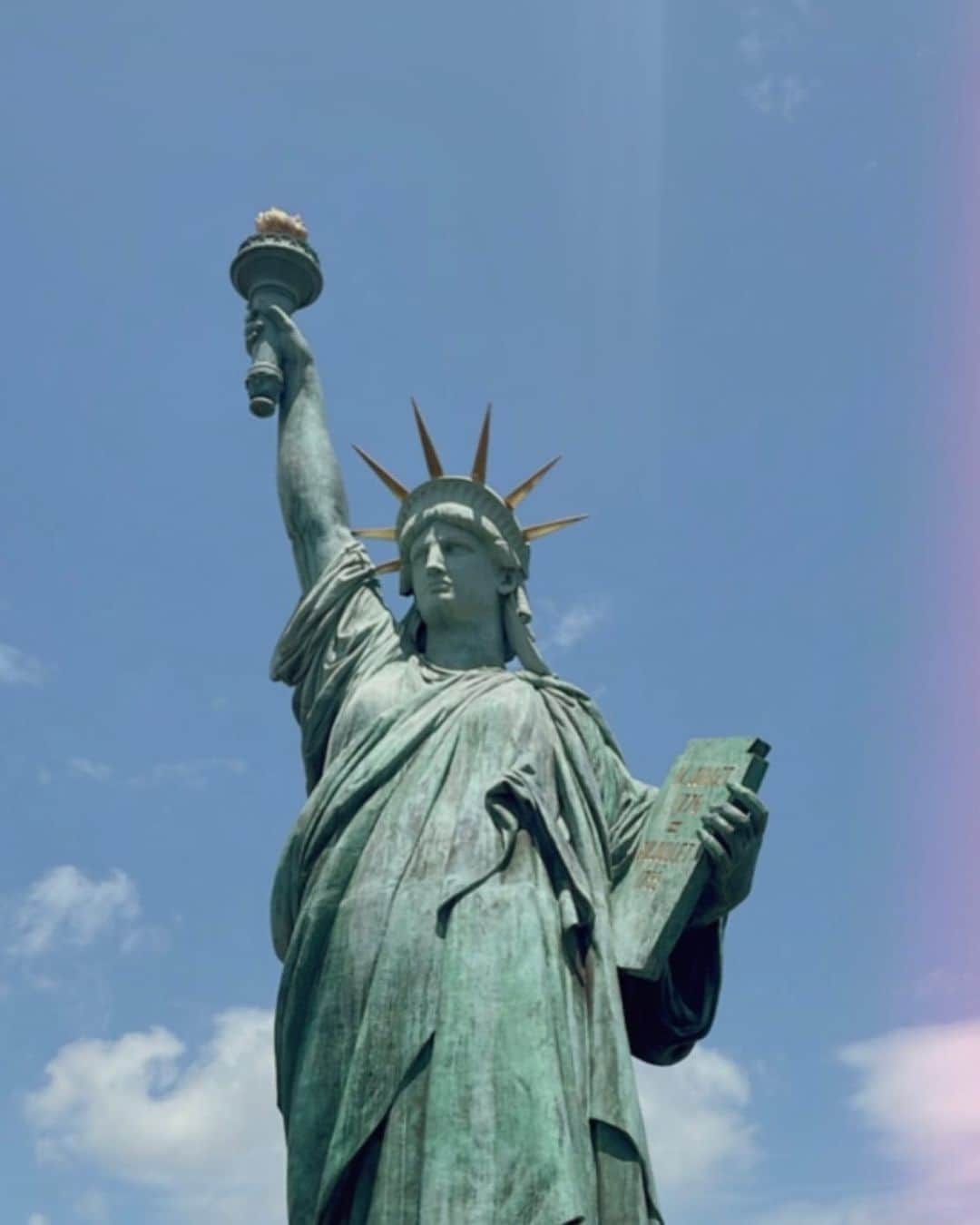 箕迫かなのインスタグラム：「🗽🗽🗽 . . ひさびさの家族の時間 うれしい時間 あれしたいこれしたいと子供時間 楽しかった〜⤴︎ あの、、、定期的にお願いしたい🤣 愛強め家族✌🏾（笑） . .」