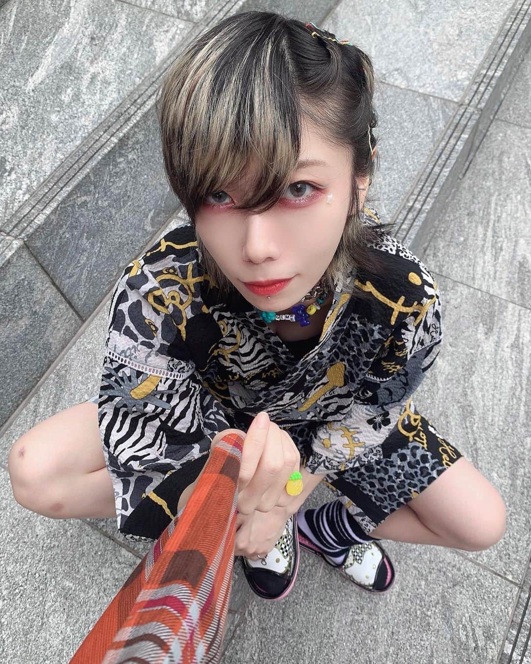 コショージメグミのインスタグラム：「夏、行ってしまうん？」