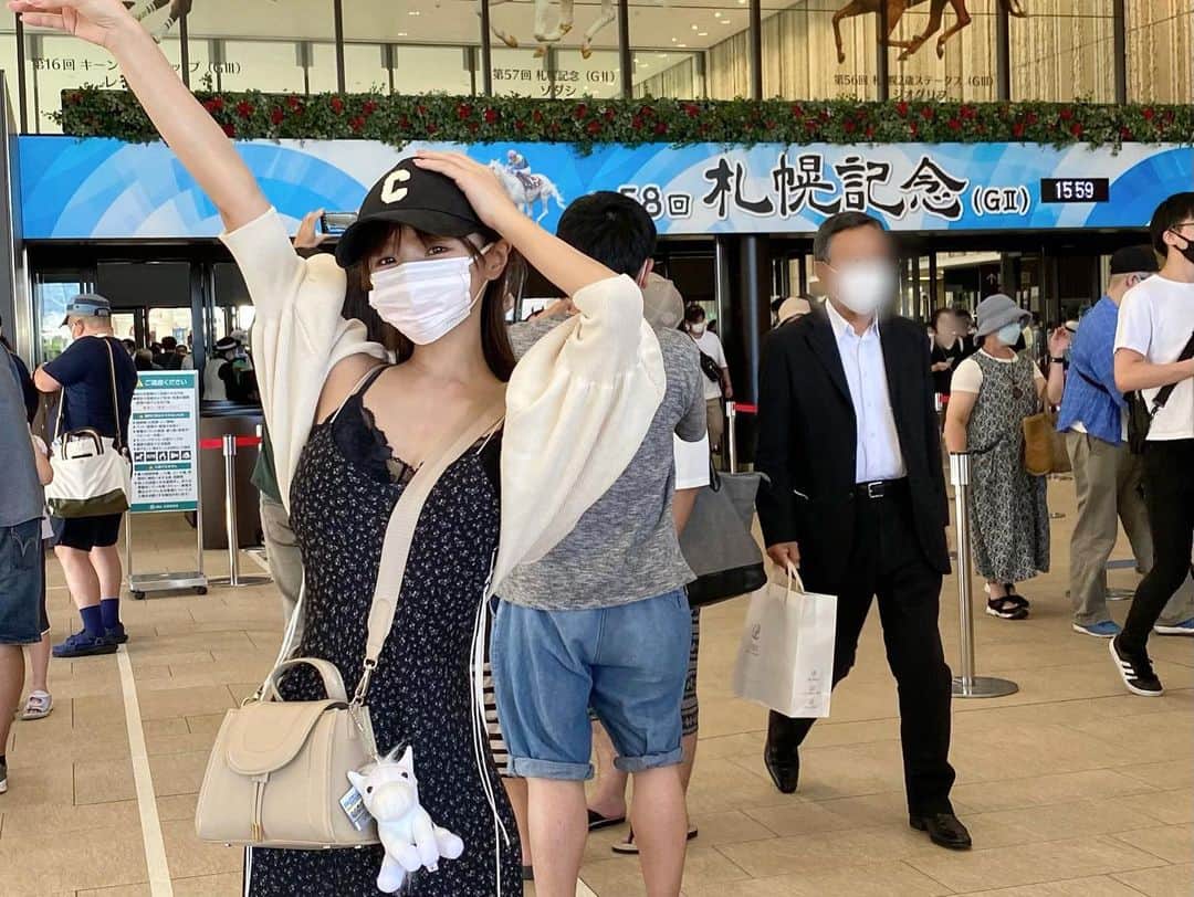 夏本あさみのグルメインスタ