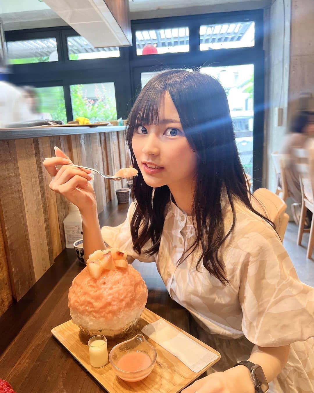 宇咲さんのインスタグラム写真 - (宇咲Instagram)「宇咲とかき氷デート？🍧 . . .」8月30日 21時33分 - usa_usa0427