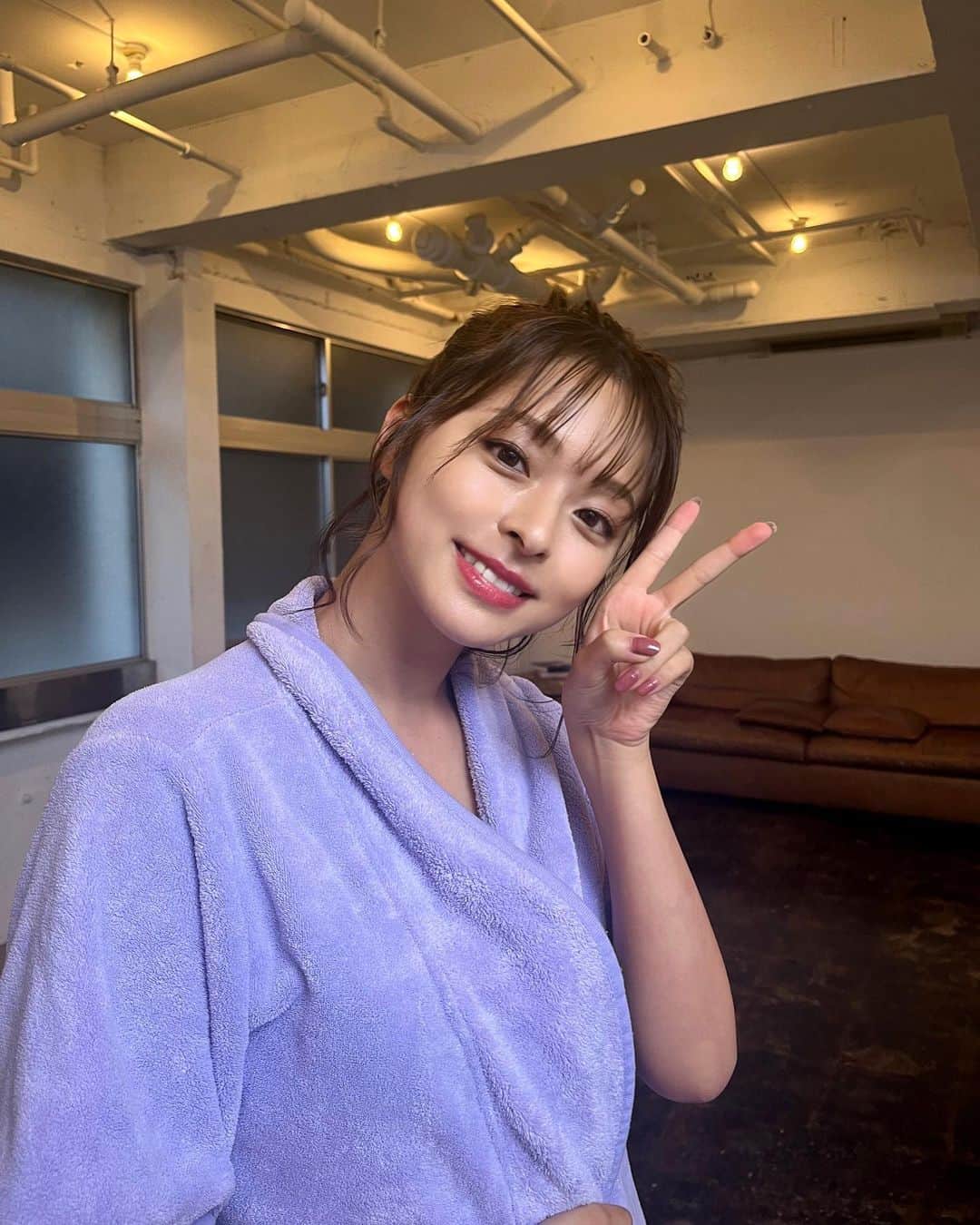 かおりのインスタグラム：「・ ・  今日の撮影のオフショ📸 お楽しみに〜！  #オフショ　#おだんご」