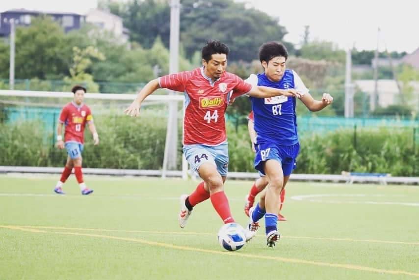 河内勇太のインスタグラム：「Chiba Soccer League Round 9 2-0 🏆  Vlog↓ https://youtu.be/aB-DMetWZXI  8月最後の試合を無事勝利し、暫定首位をキープしました！ ここからが正念場！関東社会人参入トーナメント出場、そして関東リーグ昇格に向けて全力を出し切ろう。 悔いの無いfootball lifeを⚽  #football  #soccer #市川SC #Ichikawa SC #選手兼任監督 #yasuda #nb  #千葉県 #市川市 #社会人サッカー  #江戸川大学 #ベトナム移住準備中 #ワンオペ育児 #イクメン」