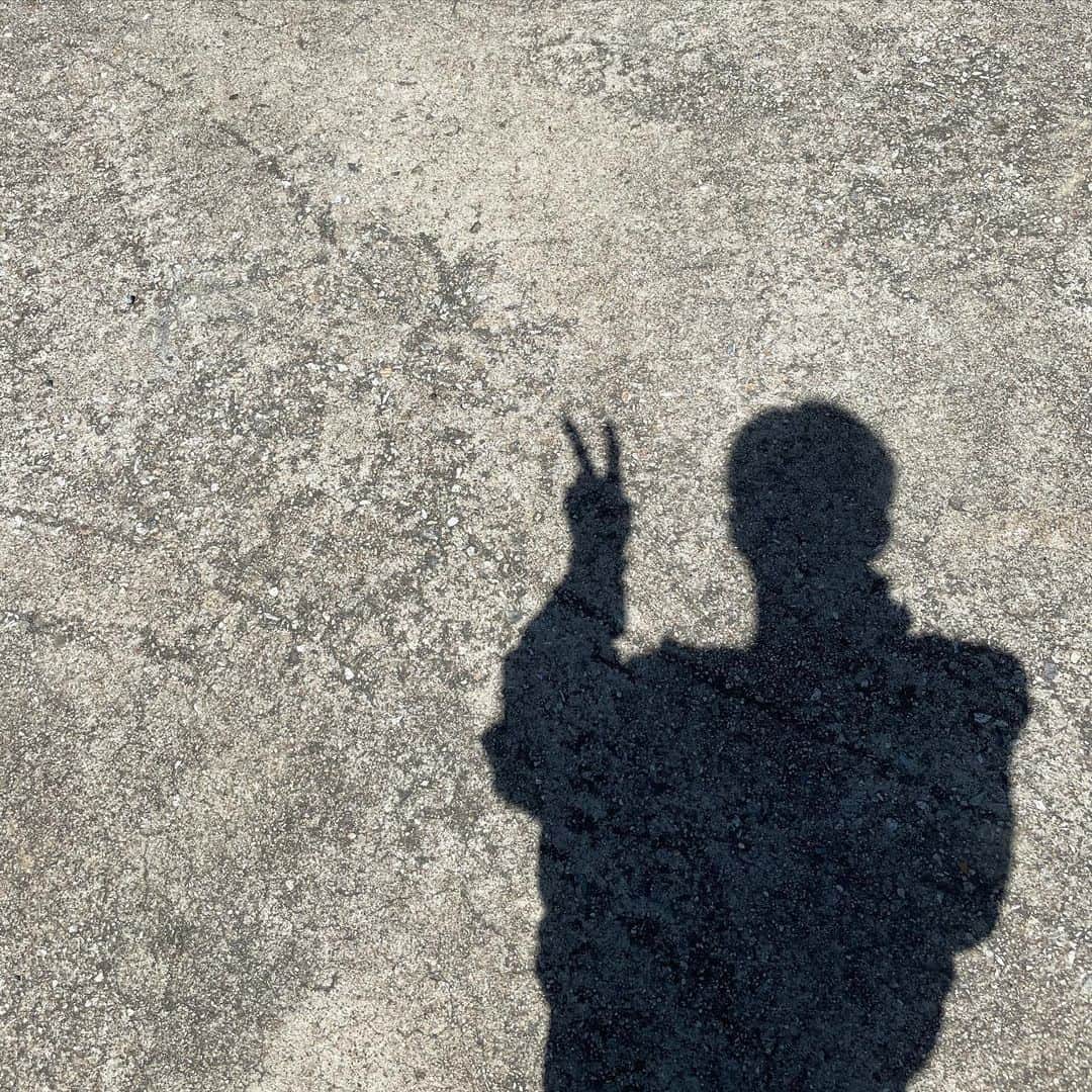 カン・ユンジェのインスタグラム：「☀️✌️」