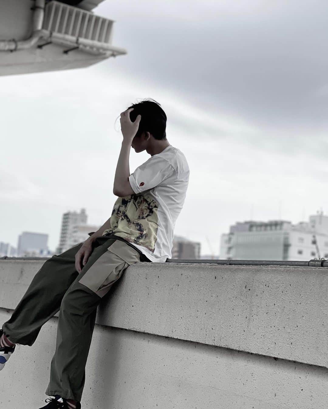 松田岳さんのインスタグラム写真 - (松田岳Instagram)「九月になりました。 今月もどうぞよろしくお願い致します☺️  早く涼しくなってくれますように✨✨  #松田岳」9月1日 12時57分 - matsuda.gaku