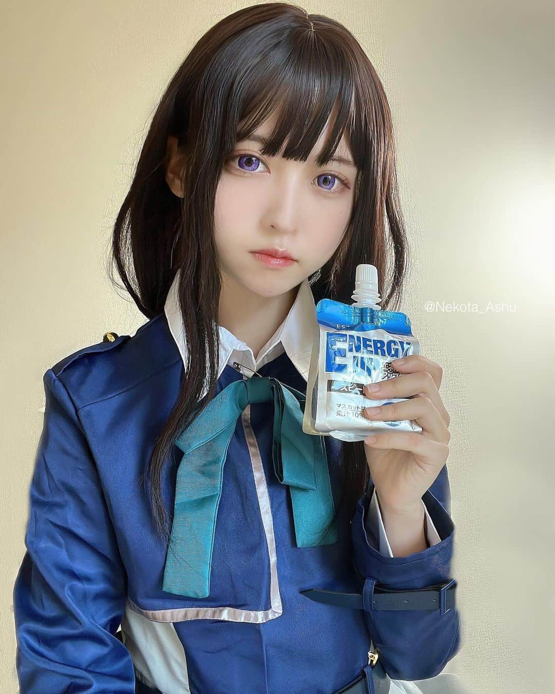 猫田あしゅのインスタグラム：「井ノ上たきな🐟 . . #リコリスリコイル #lycorisrecoil #takinainoue #inouetakina #lycorisrecoilcosplay #井ノ上たきな #リコリスリコイルコスプレ #anime #model #make #cosplaymakeup #cosplaymake #コスプレメイク　#コスプレ衣装　#井ノ上たきなコスプレ　 #cosplay #cosplaygirl #cosplayphoto #cosplayer #cosplayphotography #コスプレ #コスプレイヤー #コスプレ女子 #コスプレ撮影 #角色扮演 #角色扮演者  #コスプレイヤー自画撮り部 #selfie #自撮り#cosplayselfie」