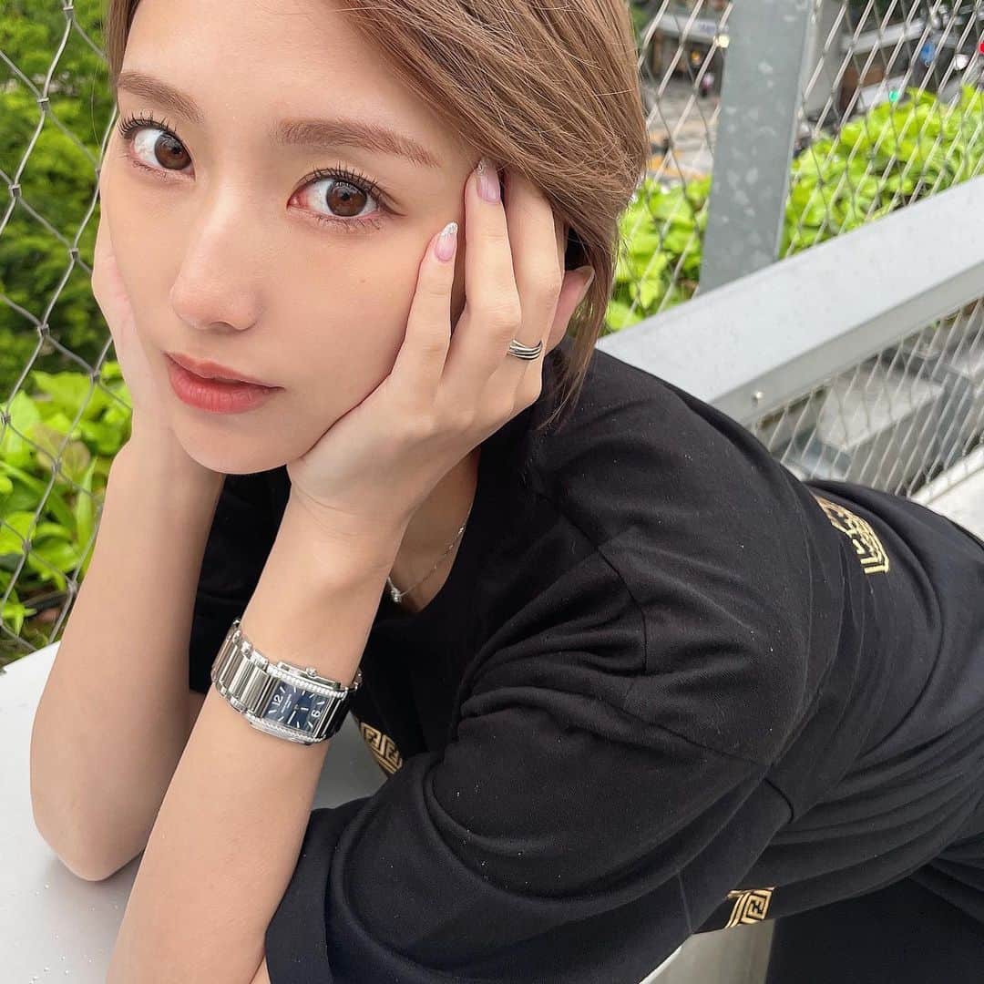 ナナのインスタグラム：「. あっという間に9月😨 夏が終わってしまう😩(この写真５月のだけどね) . #キャバ嬢の休日#宮下パーク  #東京#渋谷#shibuya」
