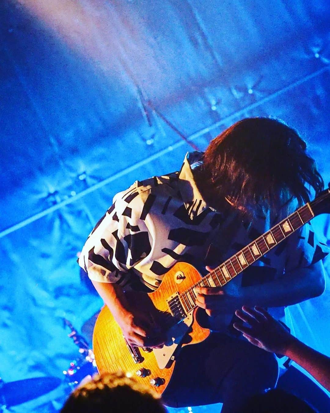 佐々木直也さんのインスタグラム写真 - (佐々木直也Instagram)「2022.9.1  また一つ歳を重ねましたぁ。  変わらず、良いギター弾けるように日々精進していきます。  これからもよろしくです🎸」9月1日 19時20分 - kusoiinkainaoya