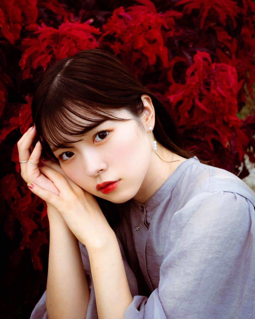 橋本紗奈さんのインスタグラム写真 - (橋本紗奈Instagram)「【お知らせ】 この度、UUUMの社員を辞め、フリーランスになりました。  この決断はかなり私の中で悩みましたが、 今後自分が成長する為には... 厳しい状況に身を置くしかない！ という事で決断させていただきました。  社員は辞めたものの、今後もUUUMとはお仕事をご一緒したりさせていただきます！  今後のお仕事のご依頼などはDMや、メールにてお待ちしております🙇‍♀️  そして、本日YouTubeチャンネルを開設しました！ 1本目の動画が公開されているので、是非見てみてください🙇‍♀️🤍 そして登録よろしくお願いします！ (インフルエンサーさん是非コラボしようねっ💕)  今後も引き続き、橋本紗奈(さなまる) をよろしくお願い致します！🐰  #卒業 #UUUM #ご報告 #フリーランス #お仕事募集」9月1日 20時05分 - hashimoto_sana