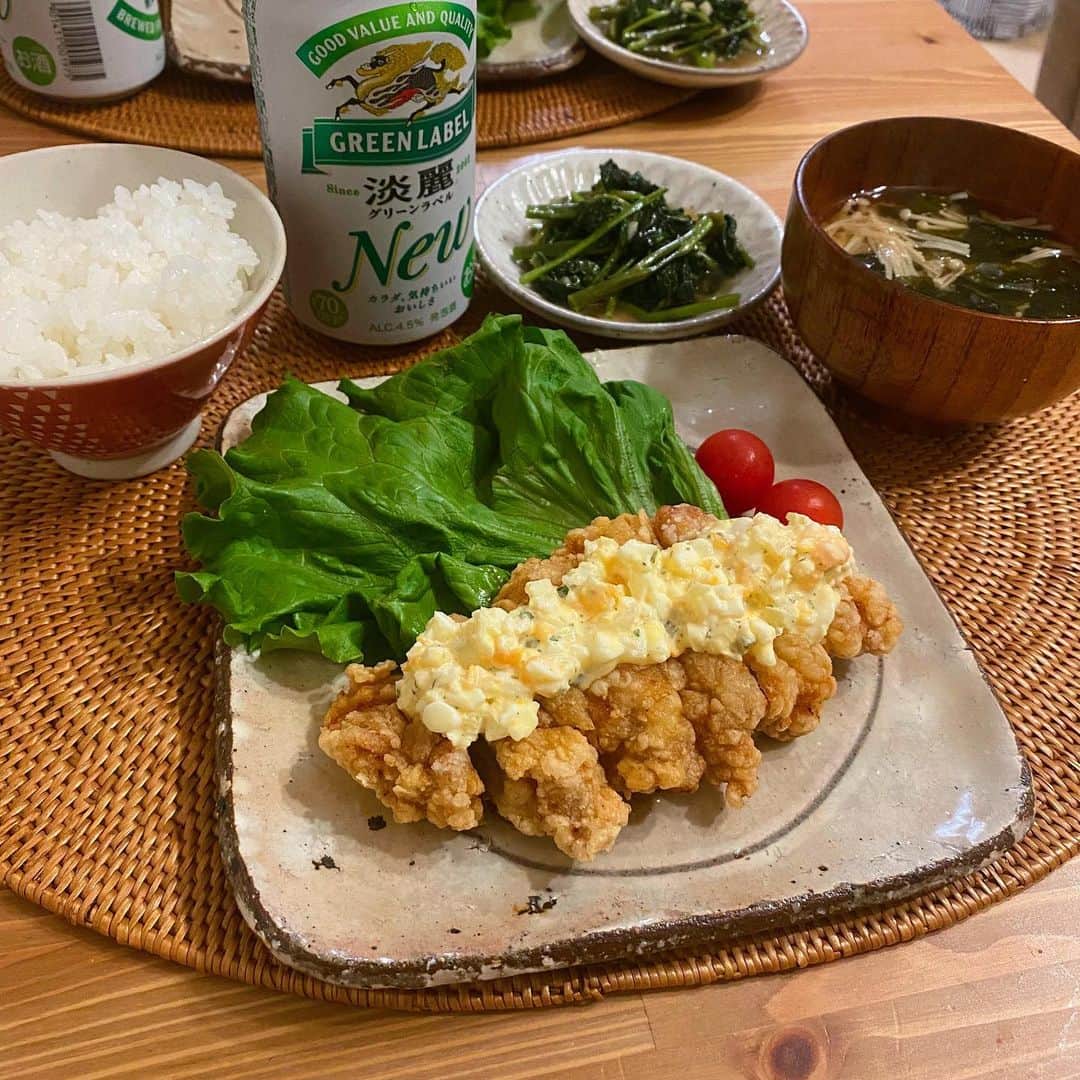 福見真紀さんのインスタグラム写真 - (福見真紀Instagram)「最近好評だったご飯🍴🍳 時間がない日はオーブンを使ったり余裕がある日は揚げ物をしてみたり🙆‍♀️ 毎日献立を考えるのが楽しい🫶  #おうちご飯 #自炊記録」9月1日 21時21分 - mak1ch1