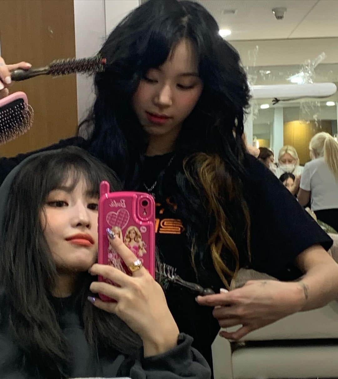 もものインスタグラム：「💈💇‍♀️」