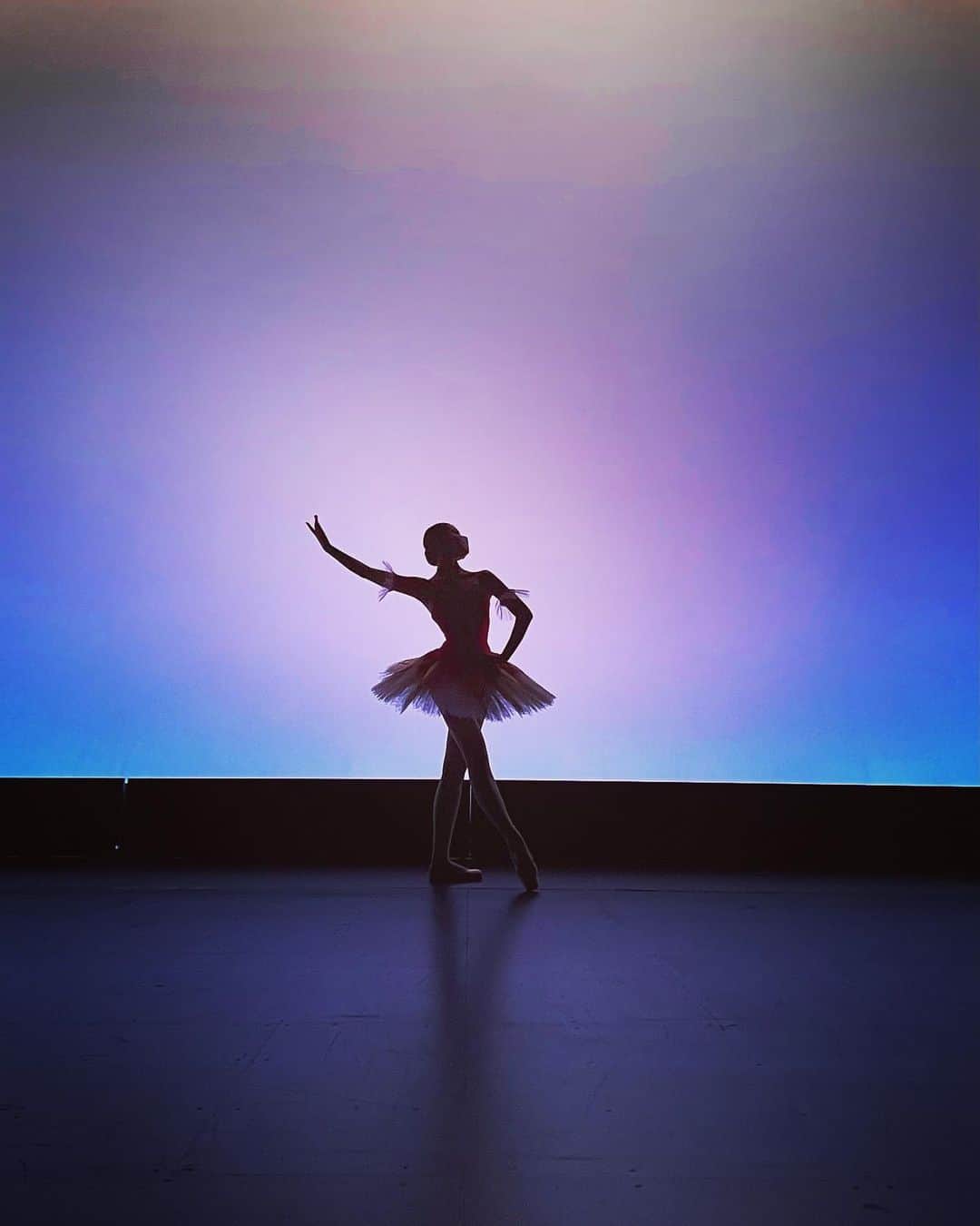 高鶴桃羽さんのインスタグラム写真 - (高鶴桃羽Instagram)「#ballet #paquita」8月9日 0時22分 - momoha2003523