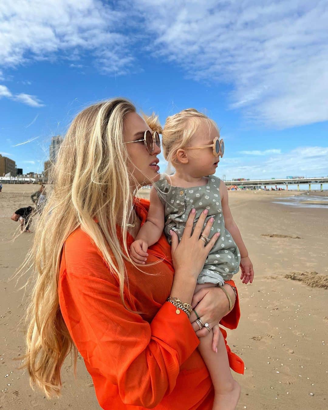 ロミー・ストリドのインスタグラム：「My twin 🥰」