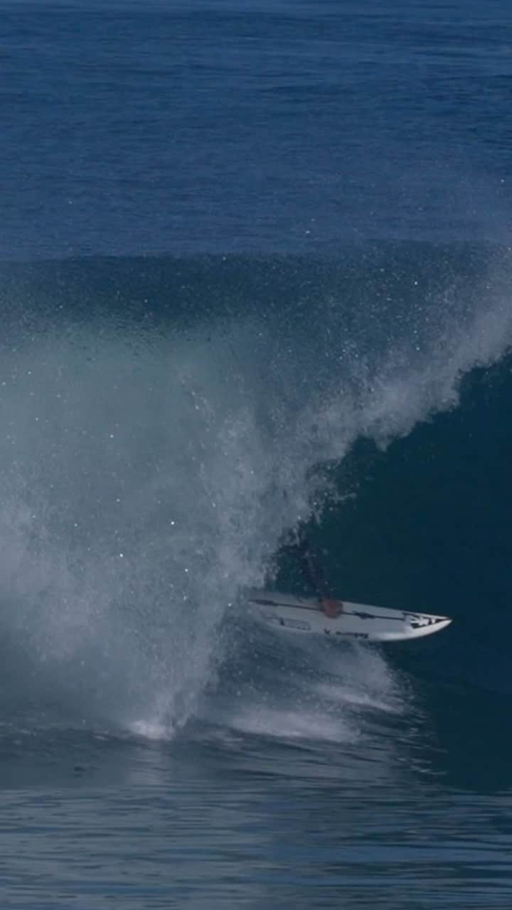 稲葉玲王のインスタグラム：「Found some fun waves in California🇺🇸🌴 🎥 @morning.mixtapes」