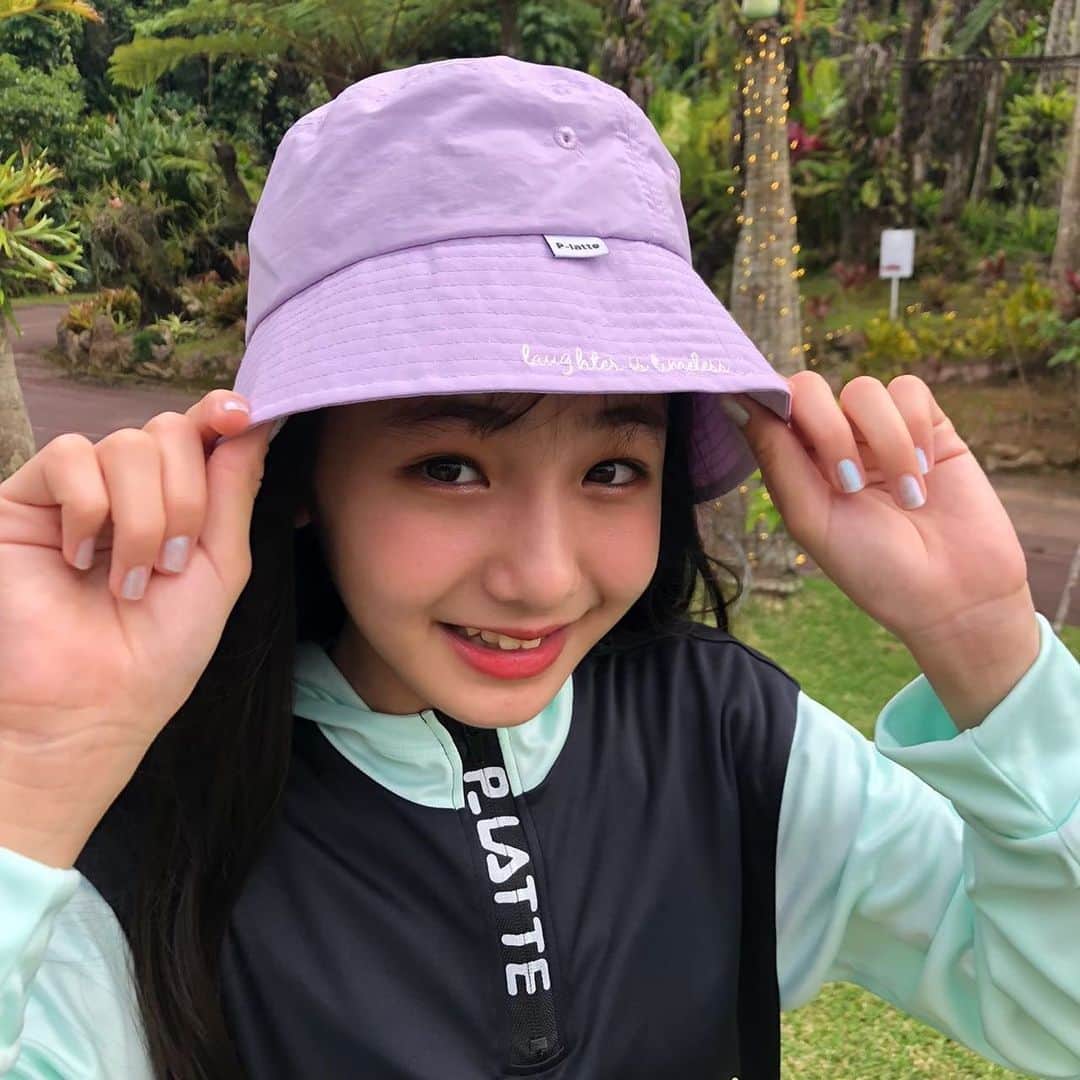 ニコ☆プチのインスタグラム：「. . バケハから ひょっこリコ☺️💕 . #崎浜梨瑚 #ニコプチ .」
