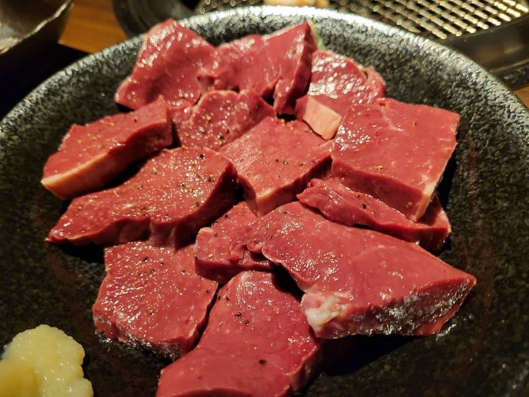 へんな魚おじさんのインスタグラム：「金三さんにて焼き肉‼️」