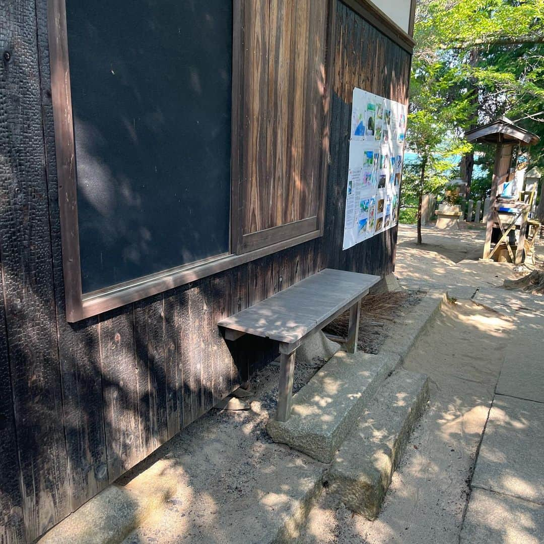 大原ゆい子さんのインスタグラム写真 - (大原ゆい子Instagram)「鹿島明神社さんのここから見える景色が大好きです  #高木さんめ #小豆島」8月10日 20時43分 - ohara_yuiko