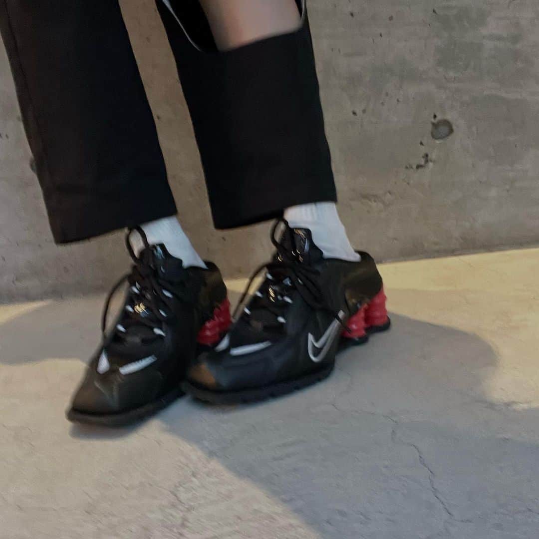 のインスタグラム：「🖤♥️🤍」