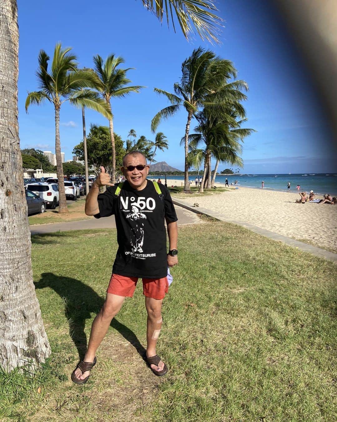 笑福亭鶴瓶さんのインスタグラム写真 - (笑福亭鶴瓶Instagram)「やったとハワイに来れました。三年ぶりやっと来れました。こちらはマスクしてません。」8月10日 12時27分 - shofukuteitsurube