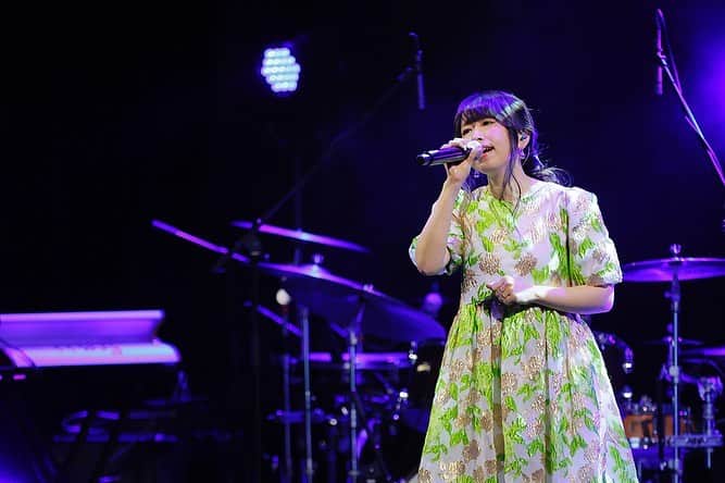 やなぎなぎのインスタグラム：「These are pictures of my 10th Anniversary live show “Roundabout” from March to July📷✨  10周年記念ライブVol.1-5までの写真です。これから6-10までの写真が増えるのも楽しみです！  I hope to be able to perform overseas again soon(*' '*)🌸🌸  日本国内も色んなところへ行きたいな。。！」