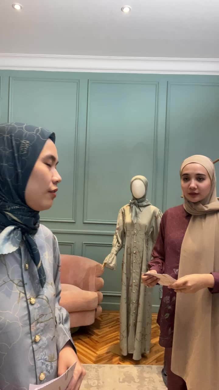 Zaskia Sungkarのインスタグラム：「@zashi.id 💛」