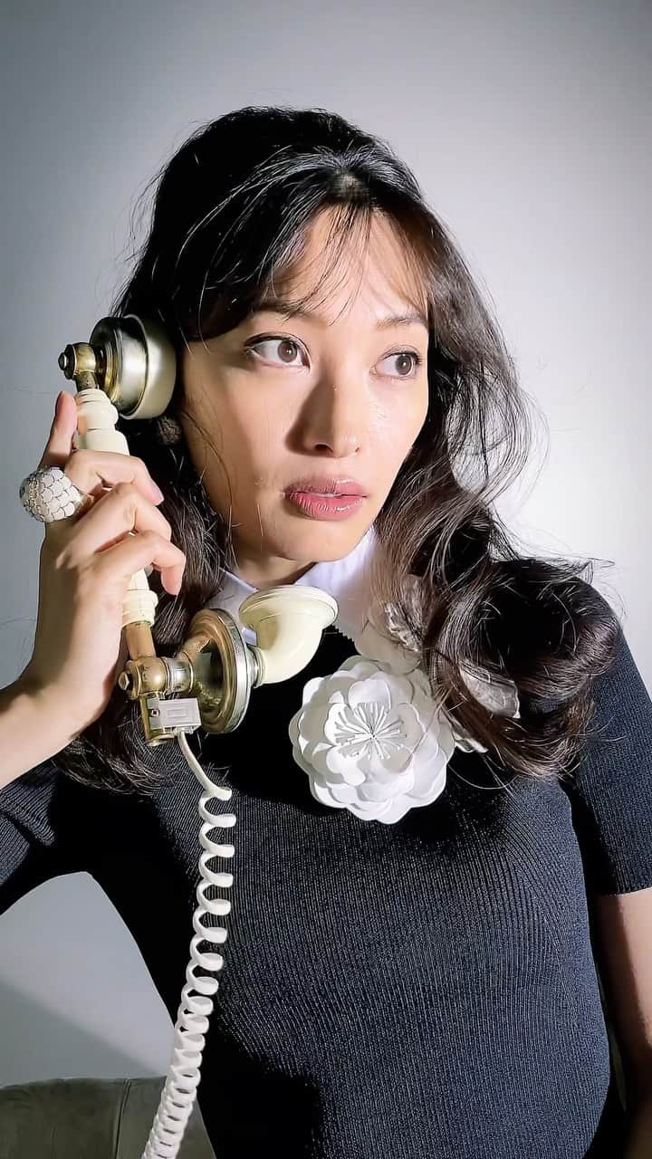 大政絢のインスタグラム：「@precious.jp  9月号  AYA in Precious Moment  「夜霧と秘密」  ストーリーがあり楽しく撮影を☺️」