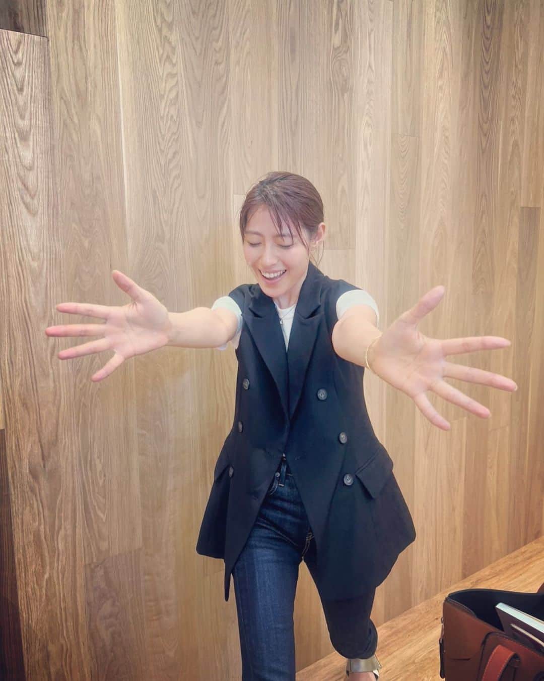 瀧本美織のインスタグラム：「. 今日もありがとうございましたぁぁ😆🌼✨」