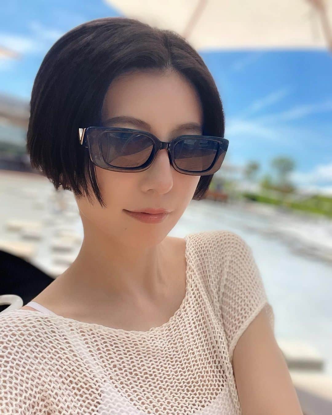 乃亜のインスタグラム：「リゾートっぽいけど ここは道の駅なんですねぇ  #kokoくろべ」