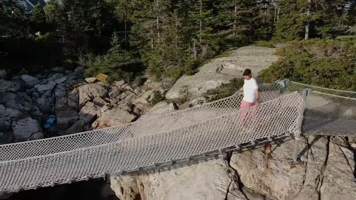 ライオネル・リッチーのインスタグラム：「Looks like we found the “Maine Event” 😎🦞☀️What a beautiful place!」