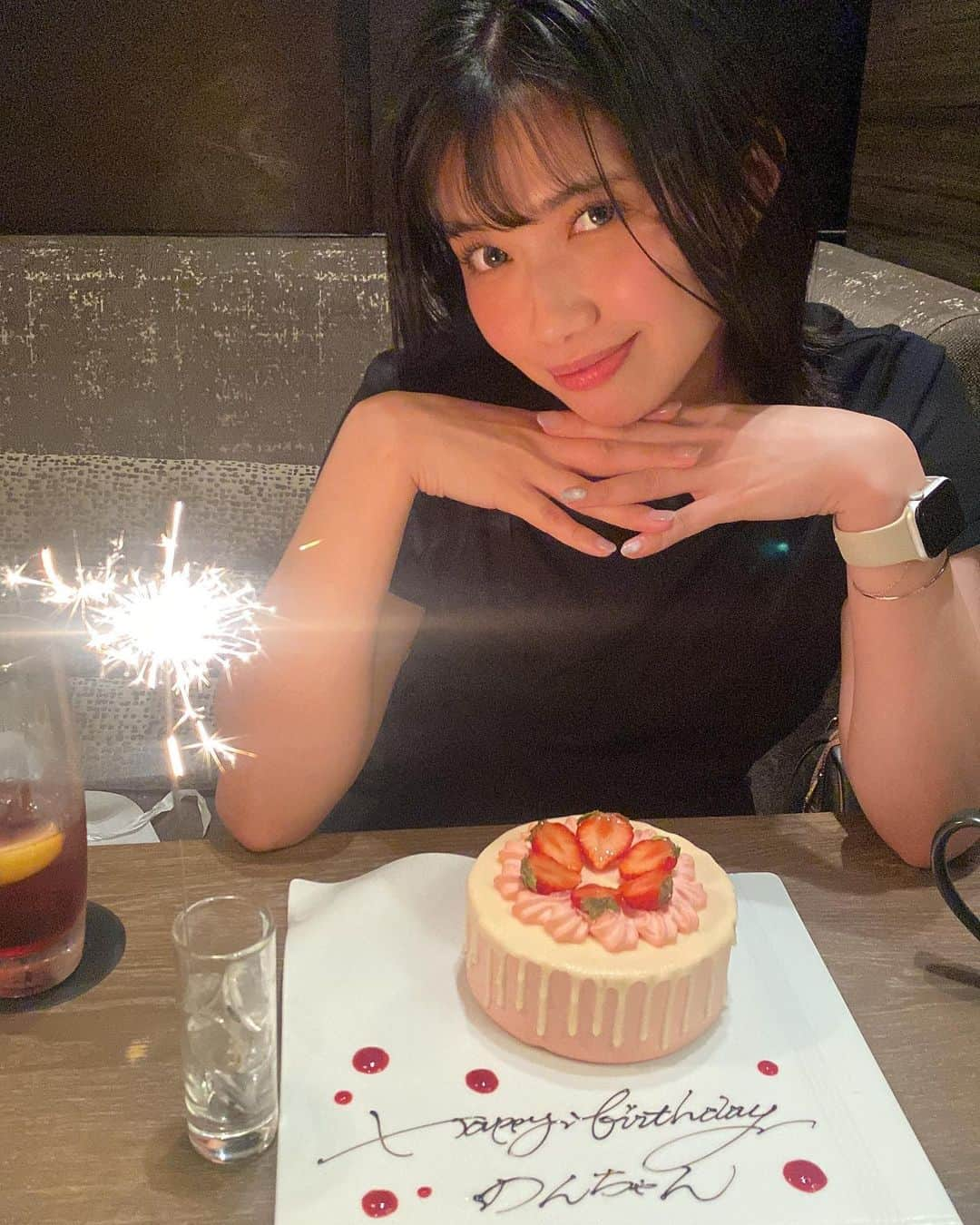 石原希望のインスタグラム：「🎂」