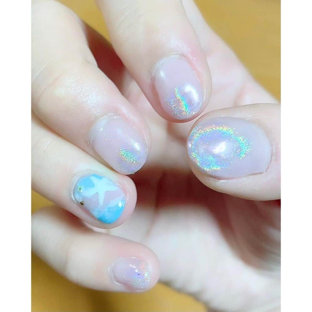 雪妃真矢のインスタグラム：「これは今の  #ネイル  やっと前回のでも前々回のでもなく今回のネイル   #nailart #nails 💅」