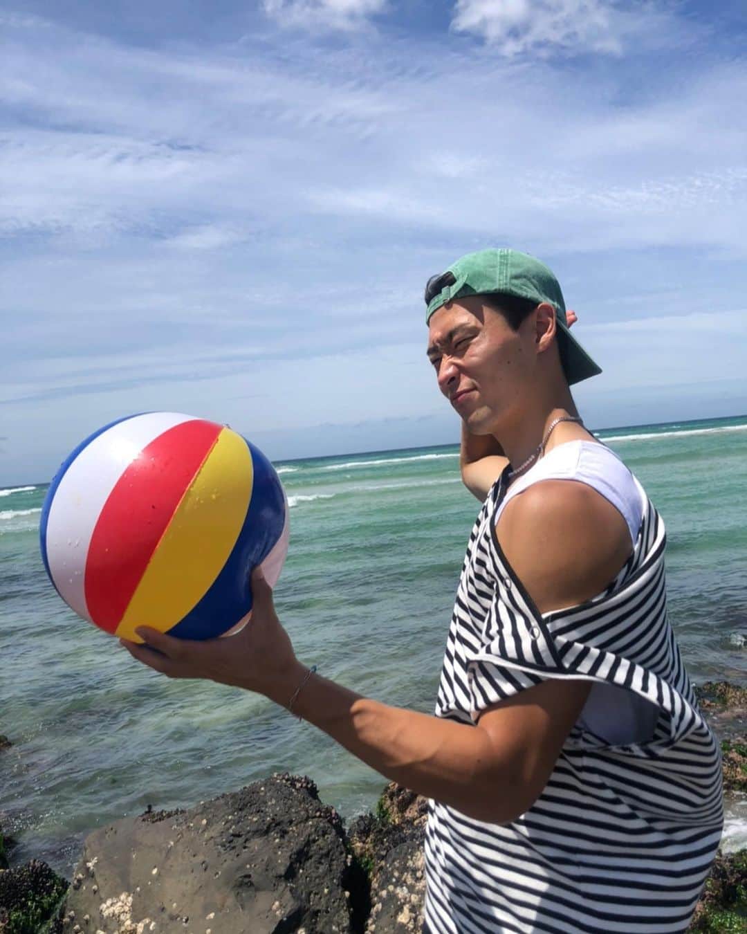 チョ・ギュソンのインスタグラム：「🌊」