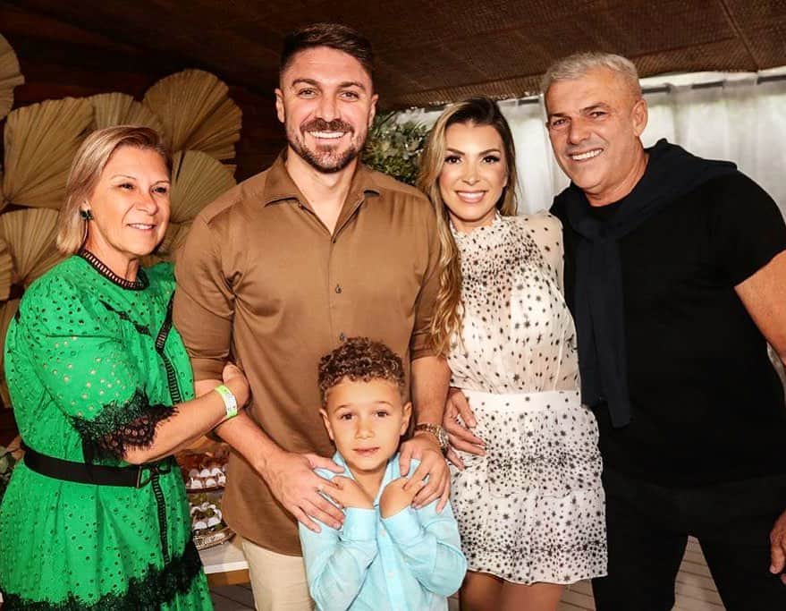 ギリェルメ・シケイラさんのインスタグラム写真 (ギリェルメ・シケイラInstagram)「A minha maior riqueza ️