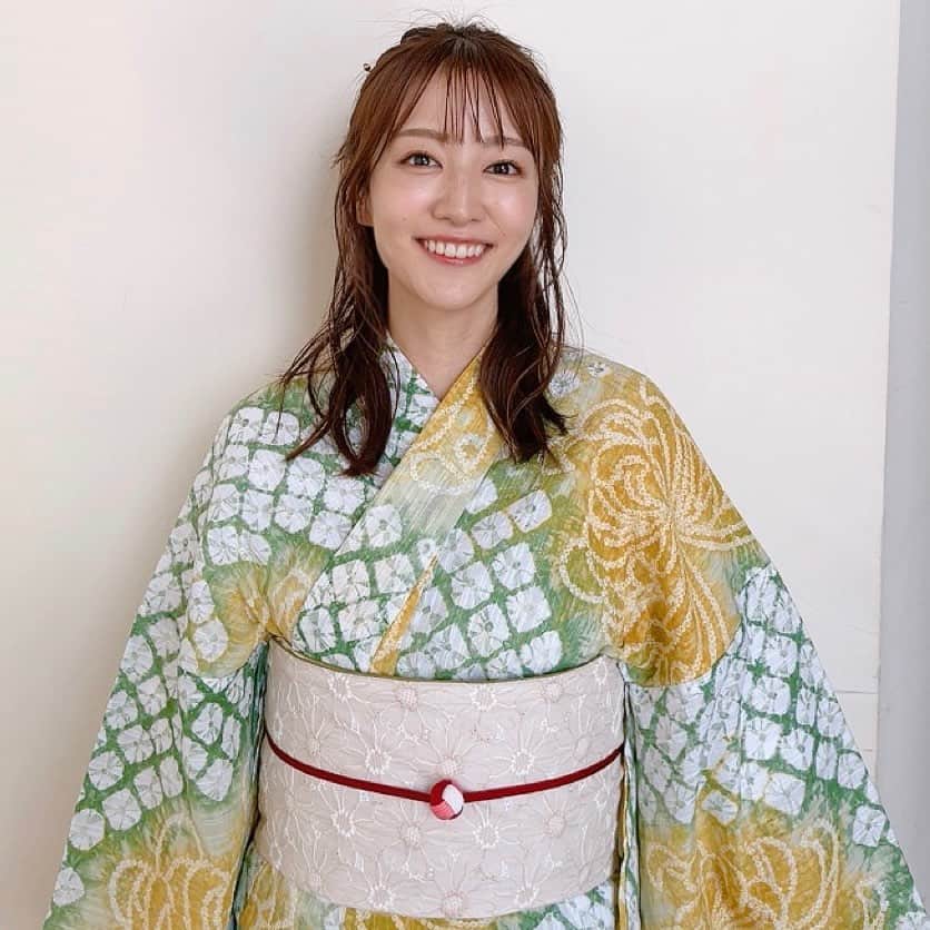 のインスタグラム：「今日のヒルナンデスは全員浴衣☺️ 色んなデザインや着こなしがあってとっても素敵でした✨ ⁡ 皆でオンエア前に沢山写真を撮ったのに 自分のカメラで撮り忘れました。汗 皆さんの投稿を待ちます😂  #ヒルナンデス #浴衣 #浴衣コーデ」