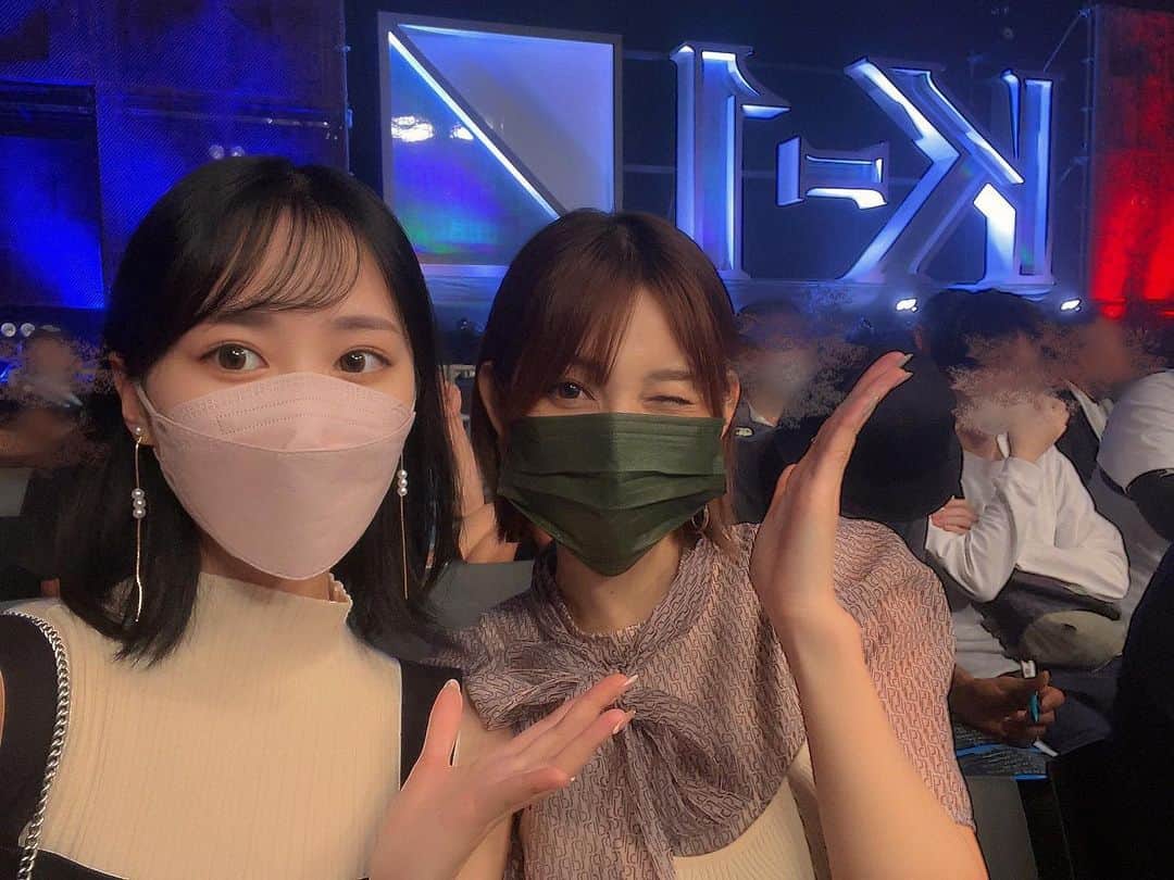 小島みゆのインスタグラム：「もえと旅行がてら K-1福岡大会を観にきた！  今日の試合も 面白い試合ばっかり🙆‍♀️!  #k1_wgp #福岡 #K1NEXT #ラウンドガール」
