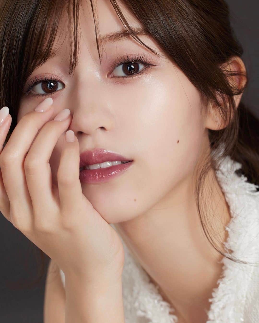 石崎日梨のインスタグラム：「どあっぷ👀🤍」