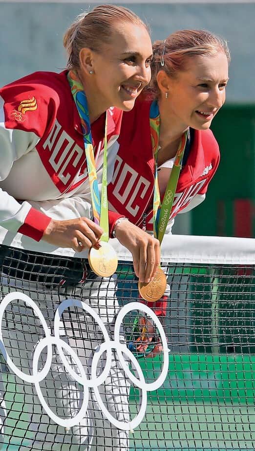 エカテリーナ・マカロワのインスタグラム：「14 августа 2016 года мы с @vesnushka86 одержали победу на Олимпиаде в Рио 💪🥇 в предверии годовщины решила вспомнить как это было 👍」