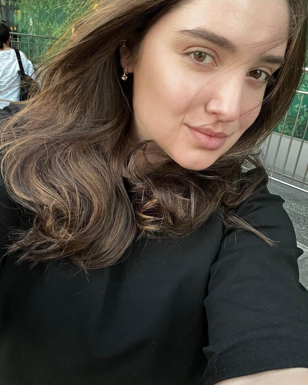 アリーヤ・ムスタフィナのインスタグラム：「☀️」