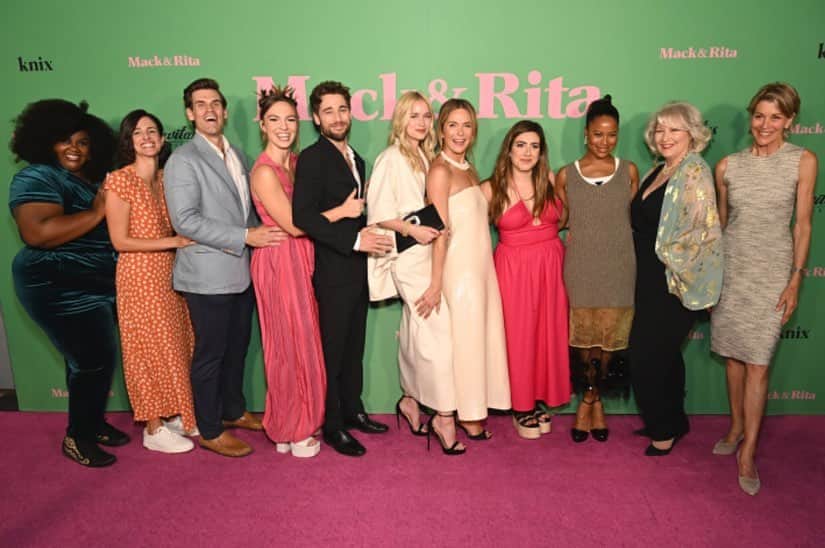 エリザベス・ライルのインスタグラム：「What a night celebrating the premiere of Mack and Rita 🌸 so grateful for everyone involved in this film. In theaters this weekend!」