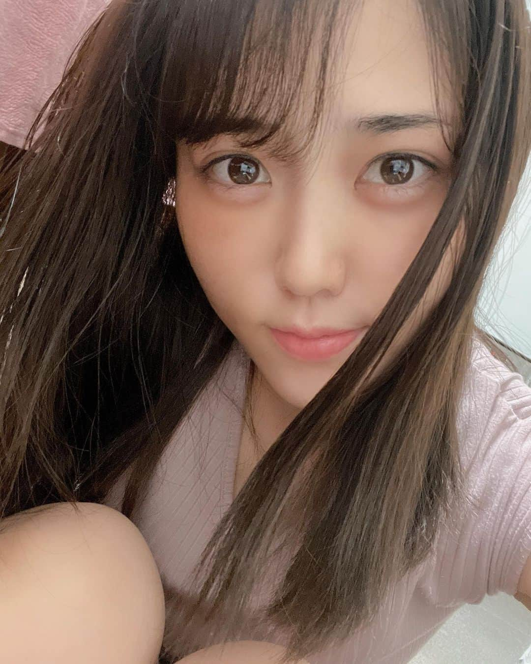 北内みさとのインスタグラム：「https://fantia.jp/fanclubs/184296  お盆帰省する方 気をつけて❣️  #japanesegirl #fantia #followme」