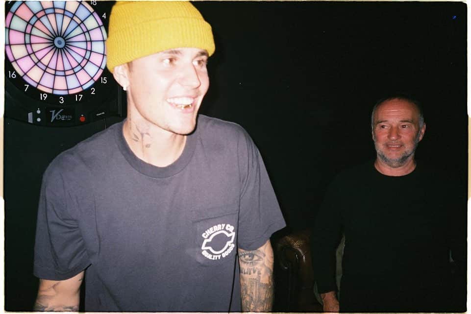 ジャスティン・ビーバーのインスタグラム：「More from Europe 📷: @rorykramer」