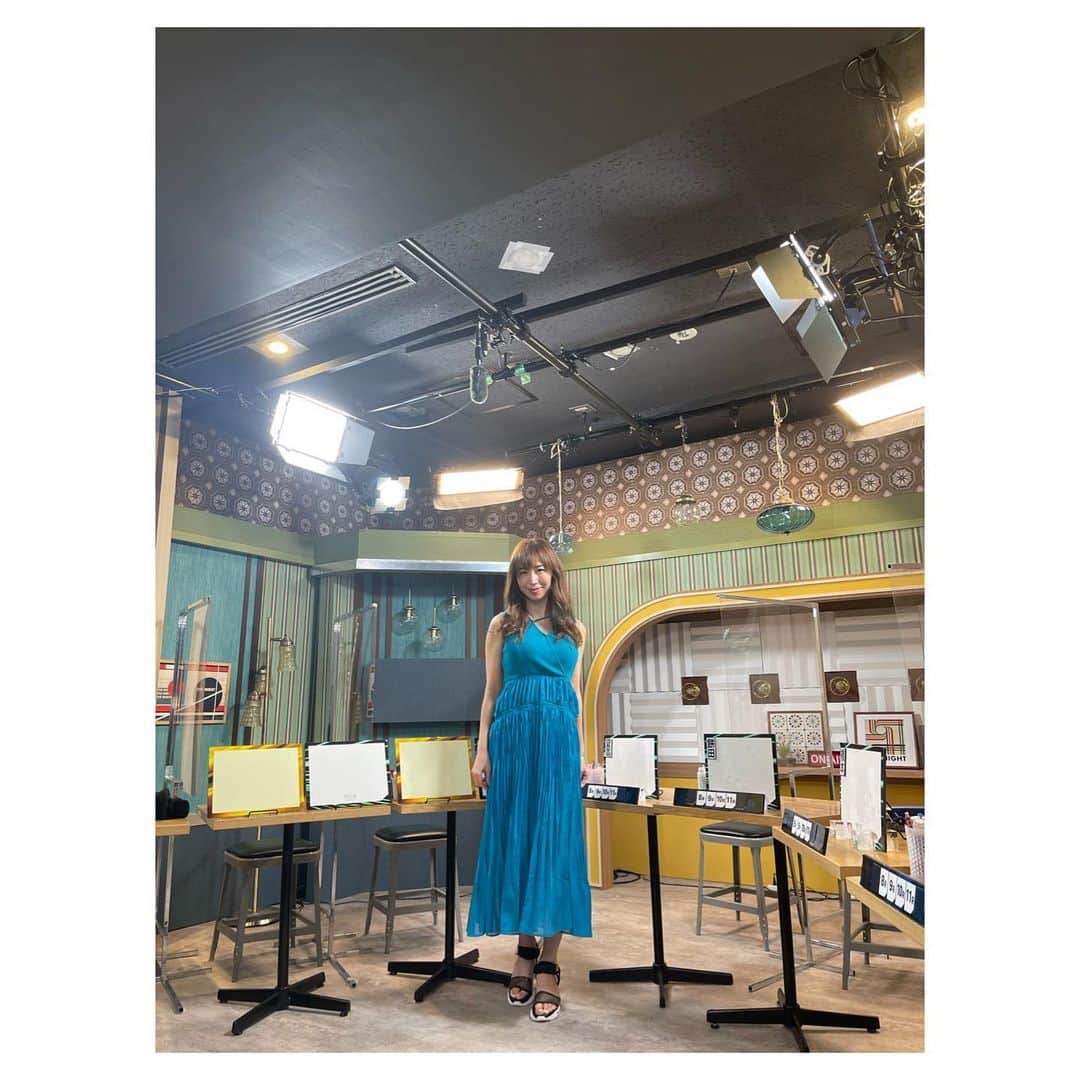 塩地美澄のインスタグラム：「きょうから3日間（18時20分〜） 競輪のG1レースの模様をお届けする ABEMAの生放送に出演します🚴‍♀️🔥  台風の影響で あすの開催はどうなるのか... 東北など雨量の多い地域にお住まいの皆さま この後も十分にお気をつけください。  ✅8/12〜8/14 ABEMA競輪チャンネル生放送  ✅8/5発売『FRIDAY』グラビア掲載  ✅9/16 写真集　発売予定 ※プロフィール欄のURLからご予約可能 #塩地美澄」