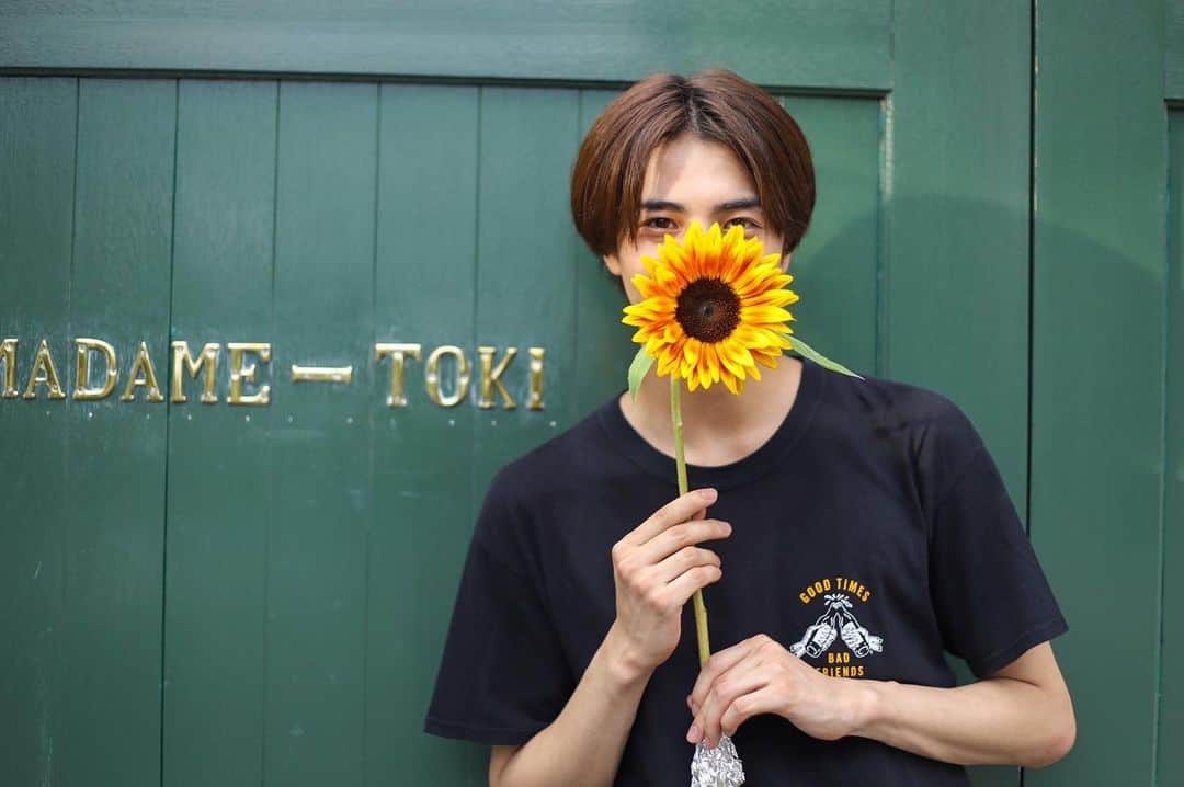 赤羽流河のインスタグラム：「とあるお仕事が終わりました！ 頑張ったから早く皆さんにお知らせしたいな！ 次は朗読劇！ よかったら観に来てください！」