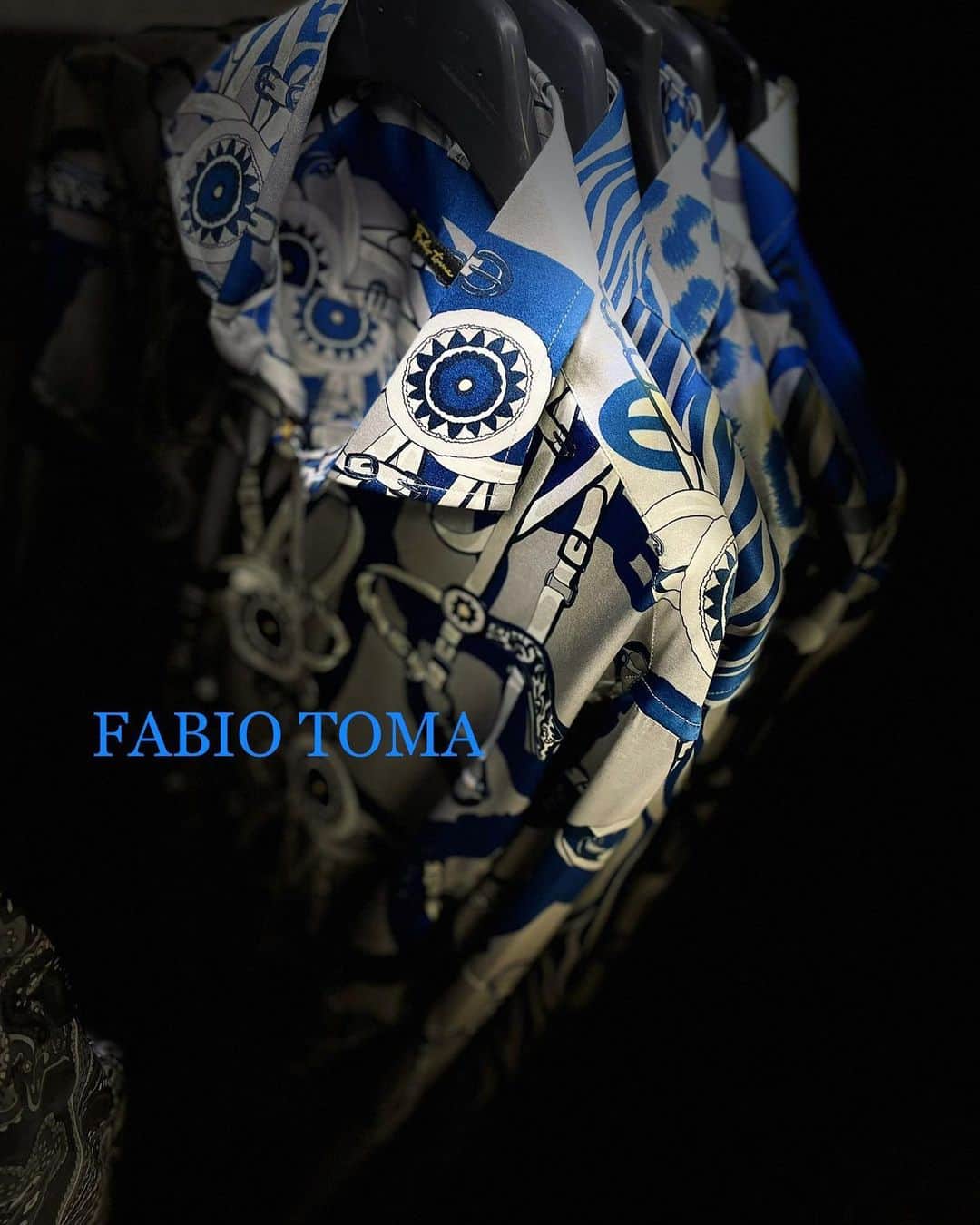 ファビオトーマさんのインスタグラム写真 - (ファビオトーマInstagram)「Camicie in pura seta」8月12日 21時35分 - fabio_toma