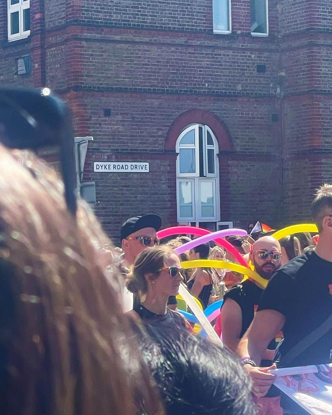 メイジー・リチャードソン・セラーズさんのインスタグラム写真 - (メイジー・リチャードソン・セラーズInstagram)「Brighton Pride you stole my heart 🌈❤️‍🔥」8月12日 21時55分 - maisiersellers