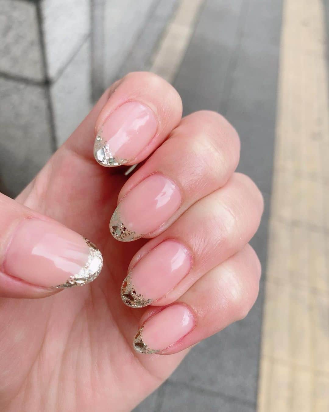 柚月彩那のインスタグラム：「ガラスフレンチ♡かわいい♡  #nail to be nail様」