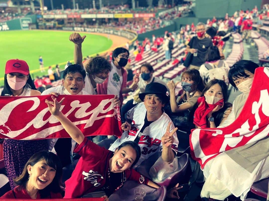 丸本莉子のインスタグラム：「ピースナイター最高だったな😌  #カープ #carp  #マツダスタジアム」